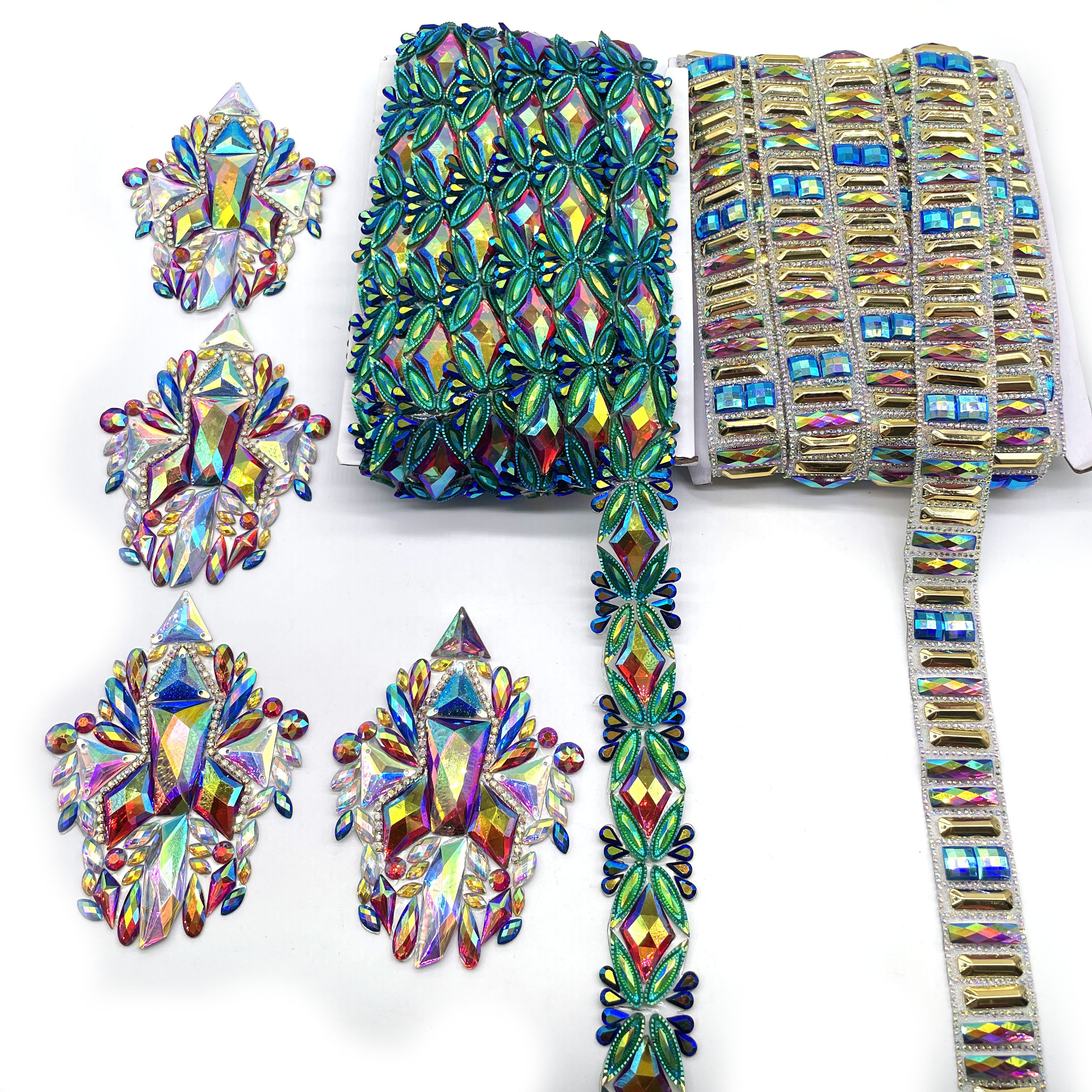 Hot Selling Customized Inspire Designs Iron-On Rhinestone Trim Applique Trimming for Carnival Notting Hill Dressing