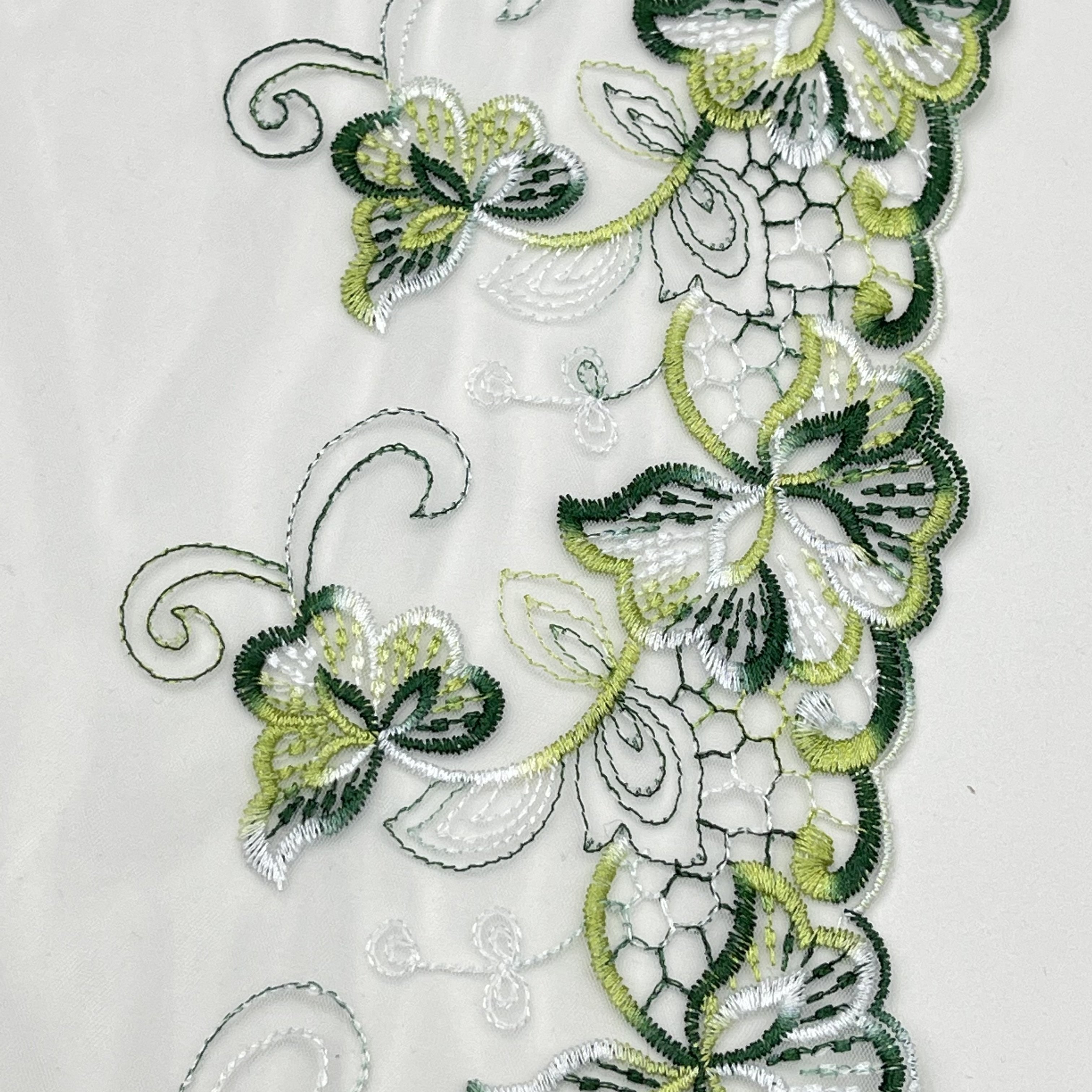 OEM Vivid 3D Embroidery Lace Fabric 17CM Gradient Blue Pink Floral Embroidered Border Lace Trim Mesh Fabrics Lace For Women
