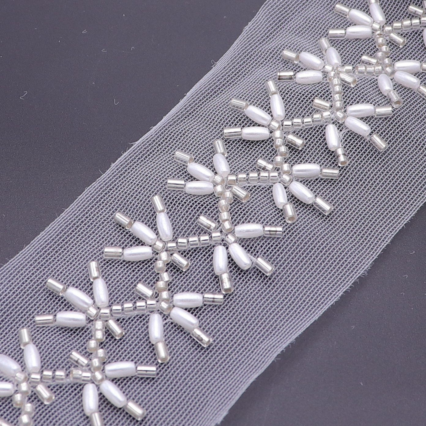 New Style White Wedding Dresses Beaded Lace Trim Machine Embroidered Lace Trim For Dress