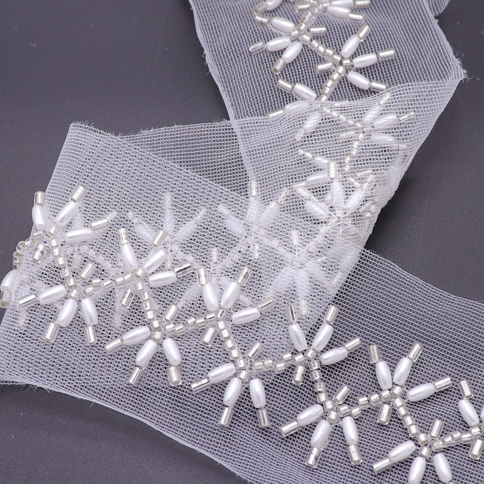New Style White Wedding Dresses Beaded Lace Trim Machine Embroidered Lace Trim For Dress