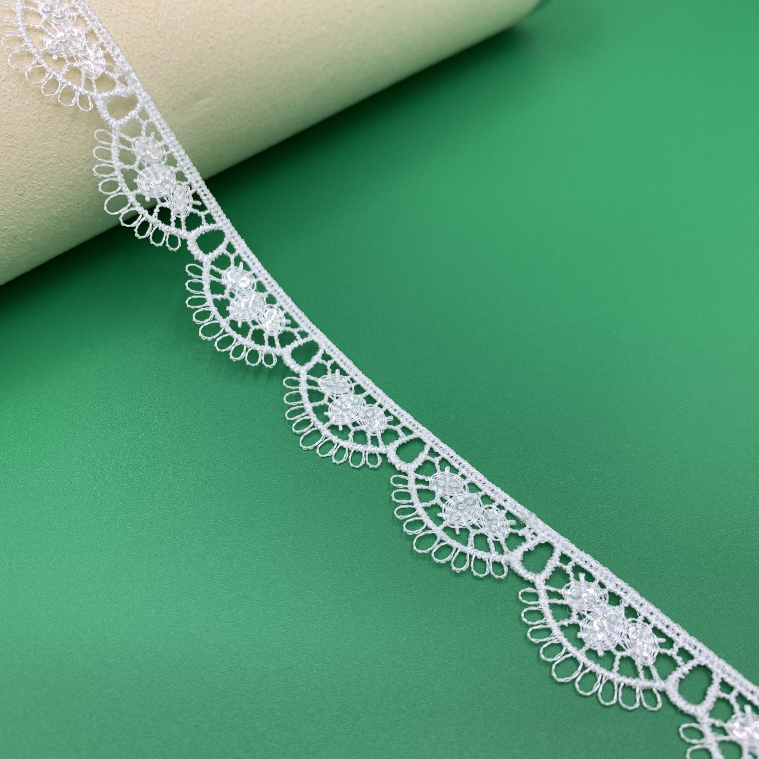 Factory Wholesale Embroidery Sequins And Bead Lace Trim Custom Green Fringe Polyester Shiny Lace Fabric