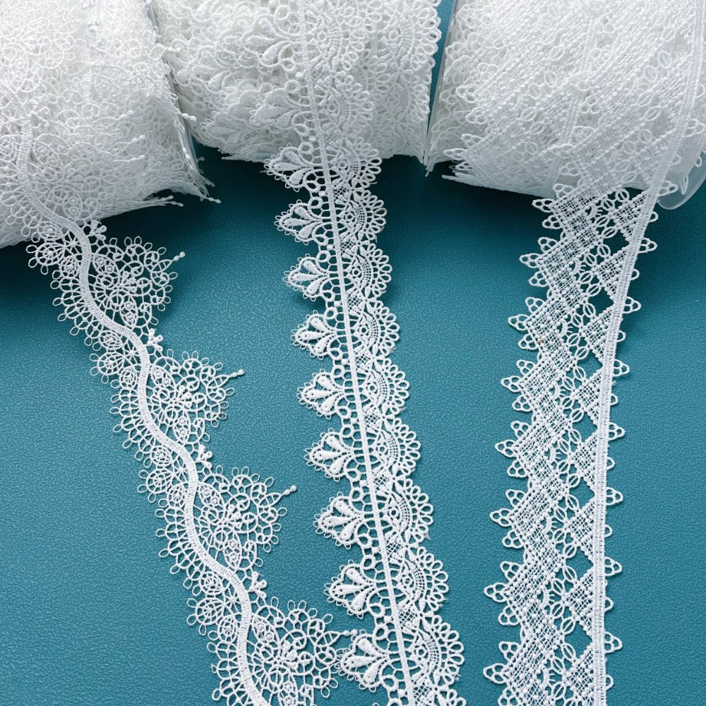 Factory Direct Wholesale Lace Exquisite 3d Embroidery Flowers Embroidery Lace Trim