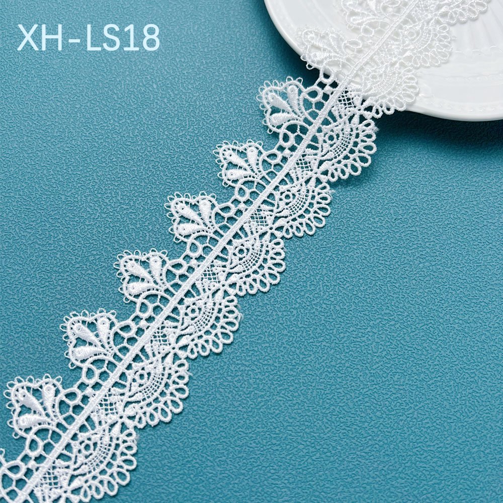 Factory Direct Wholesale Lace Exquisite 3d Embroidery Flowers Embroidery Lace Trim