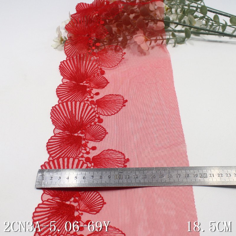 China Factory Supplied scallop design 18cm Embroidery floral encaje Lace trim NEW arrival red Mesh Lace Fabric For sand lingerie