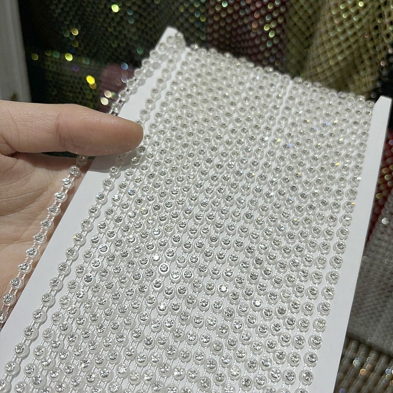 Single Row Plastic Cup Chain Rhinestone Strip Crystal Trim for Shoes Garments Strap