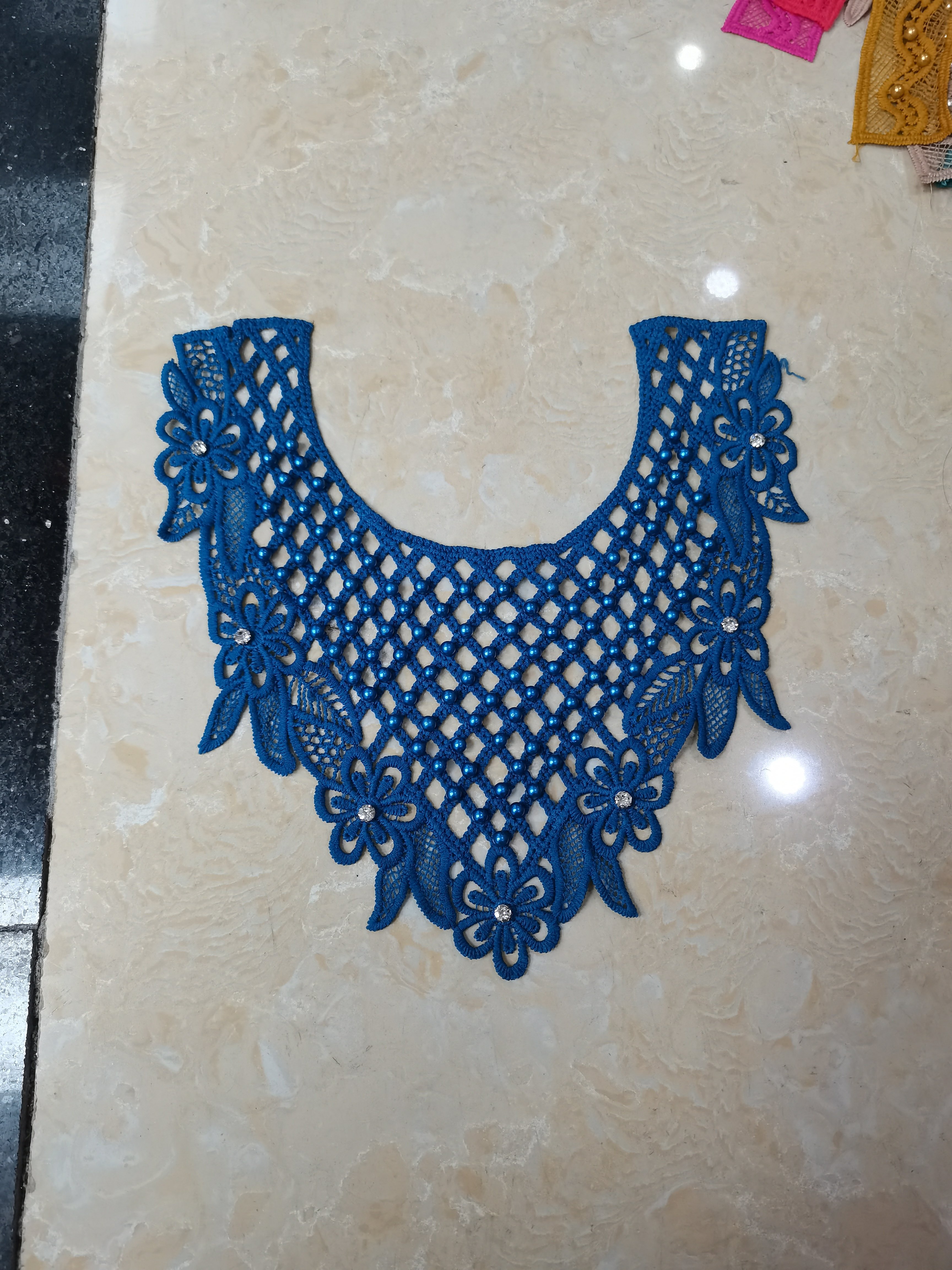 Cuello de encaje Luxury pearl rhinestone design neck lace collar embroidery milk yarn cotton collar pearl beaded lace trim 3d