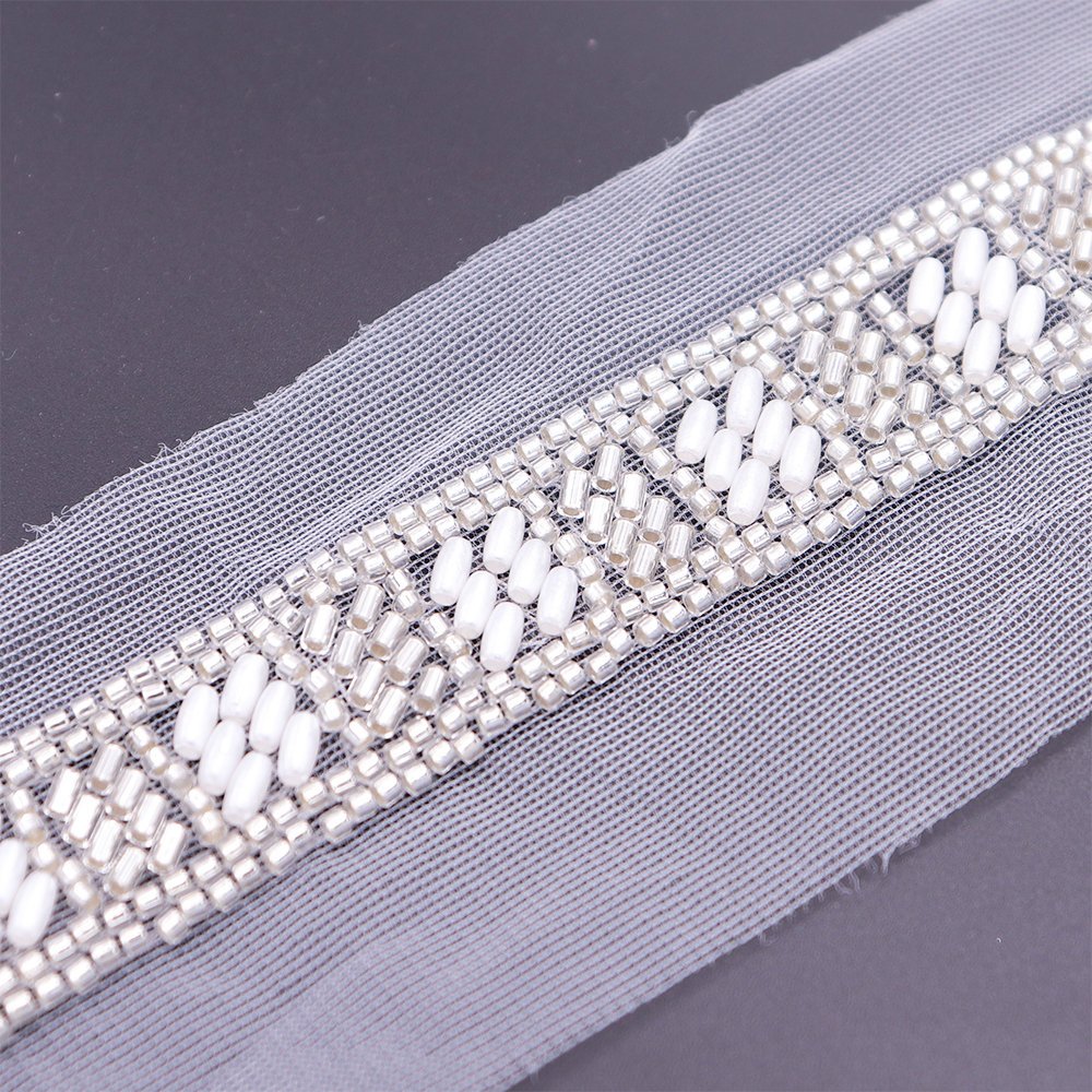 High Quality Wedding Dresses Beaded Lace Applique Trim Machine Embroidery Lace Trim For Clothing