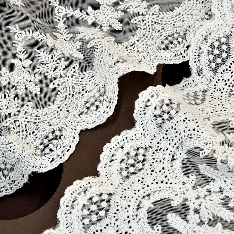 Factory Wholesale Embroidered lace Trimming fabric 3d flower lace embroidered fabric