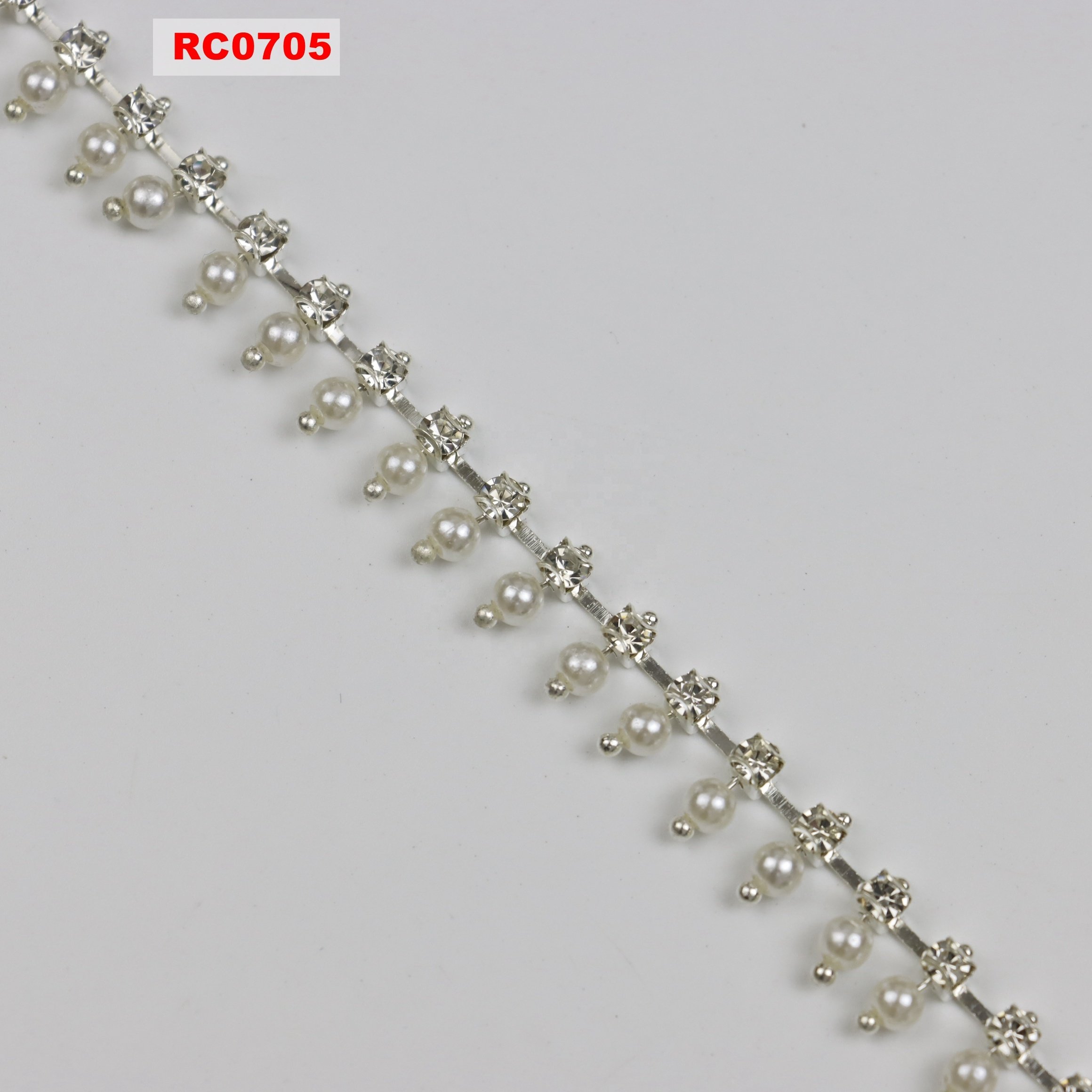 Garment high quality use custom design rhinestone trimming applique for clothes accessories