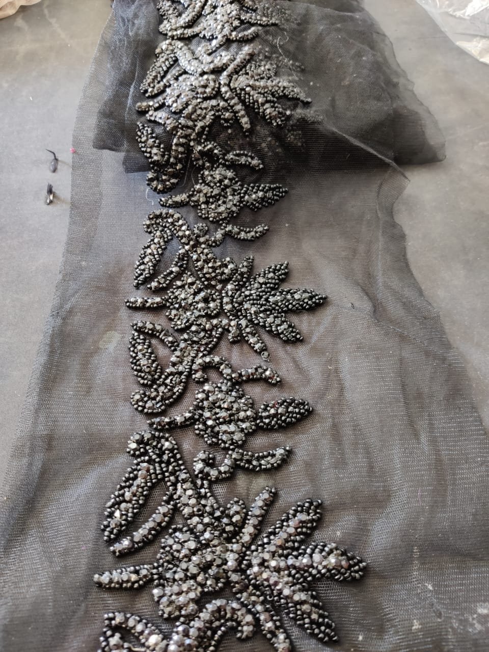 Indian exporter heavy beaded work lace trimmings suits and dupatta decoration beaded trims available for sale