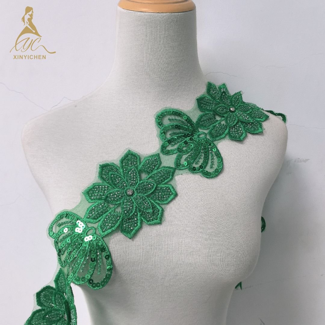 rhinestone 3d flower embroidery lace trim appliques and trimmings for clothing wedding dress lace trim