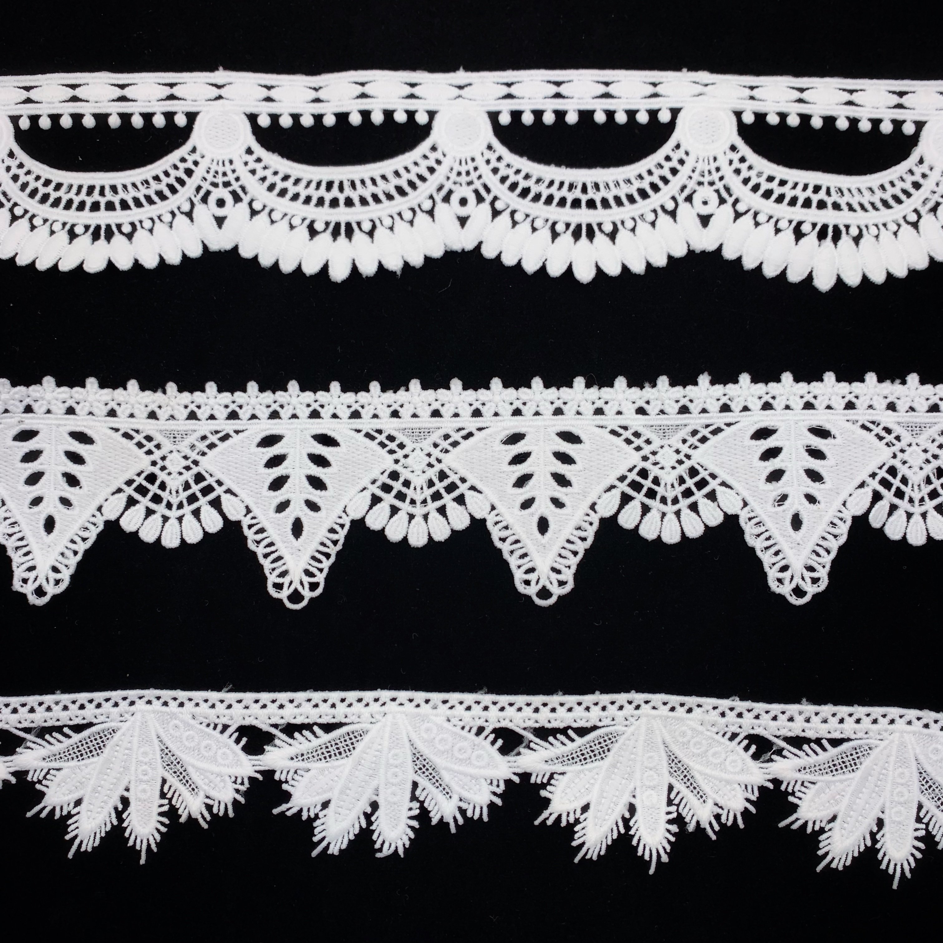 Beautiful White Lace High Quality Milk Silk Embroidery Guipure Lace Trim For Dress Border