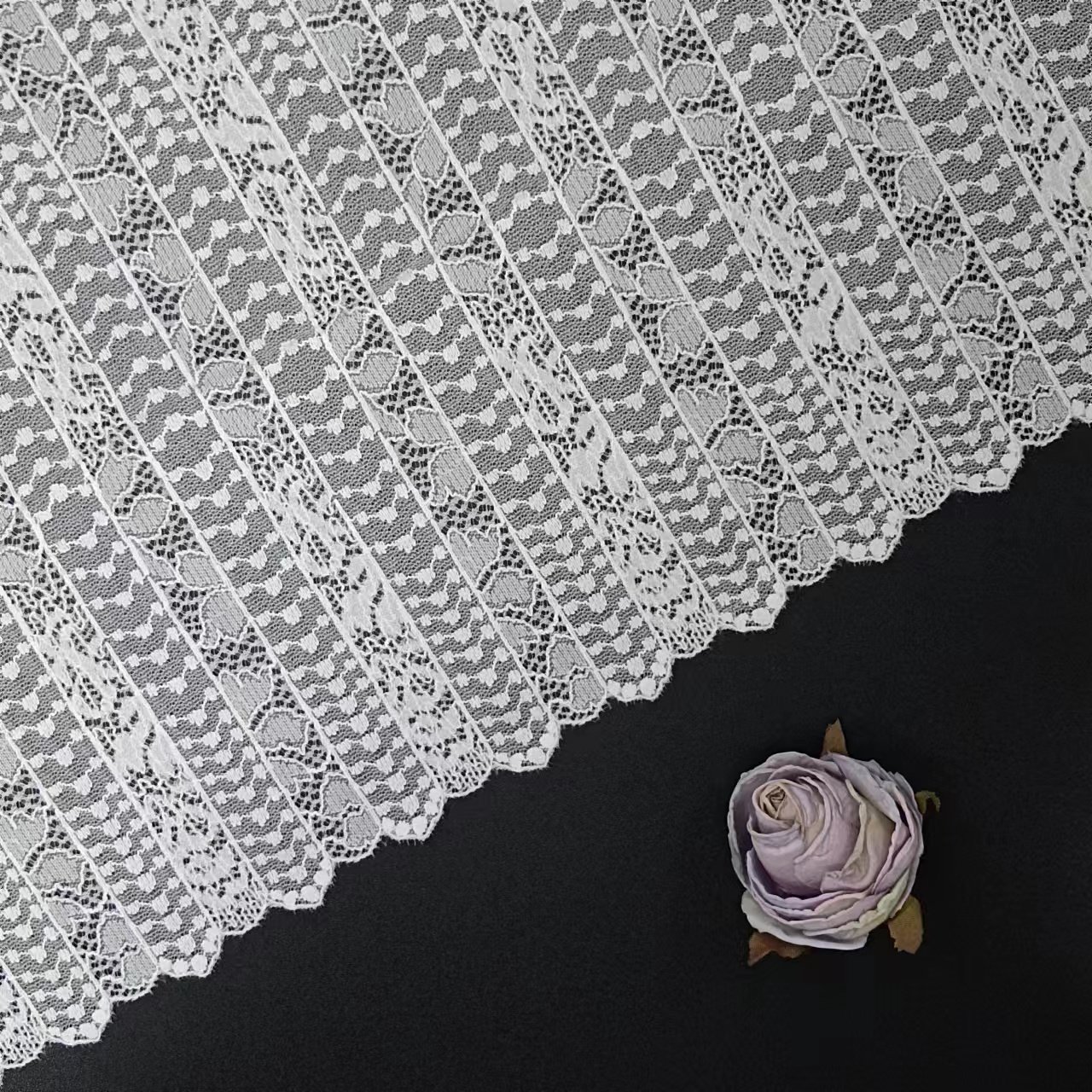 Nigerian Style Sequence Lace Fabric Floral Tulle Guipure Trim White Voile Nylon Spandex Lace Durable and Stylish Lace Fabrics