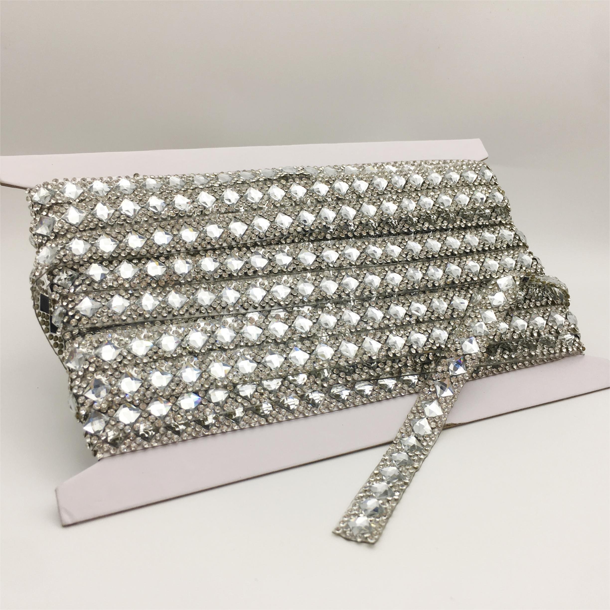 SINRONG Square crystal diamond decorative strip is fashionable and versatile for shoes bags clothing Hotfix Rhinestone Trim