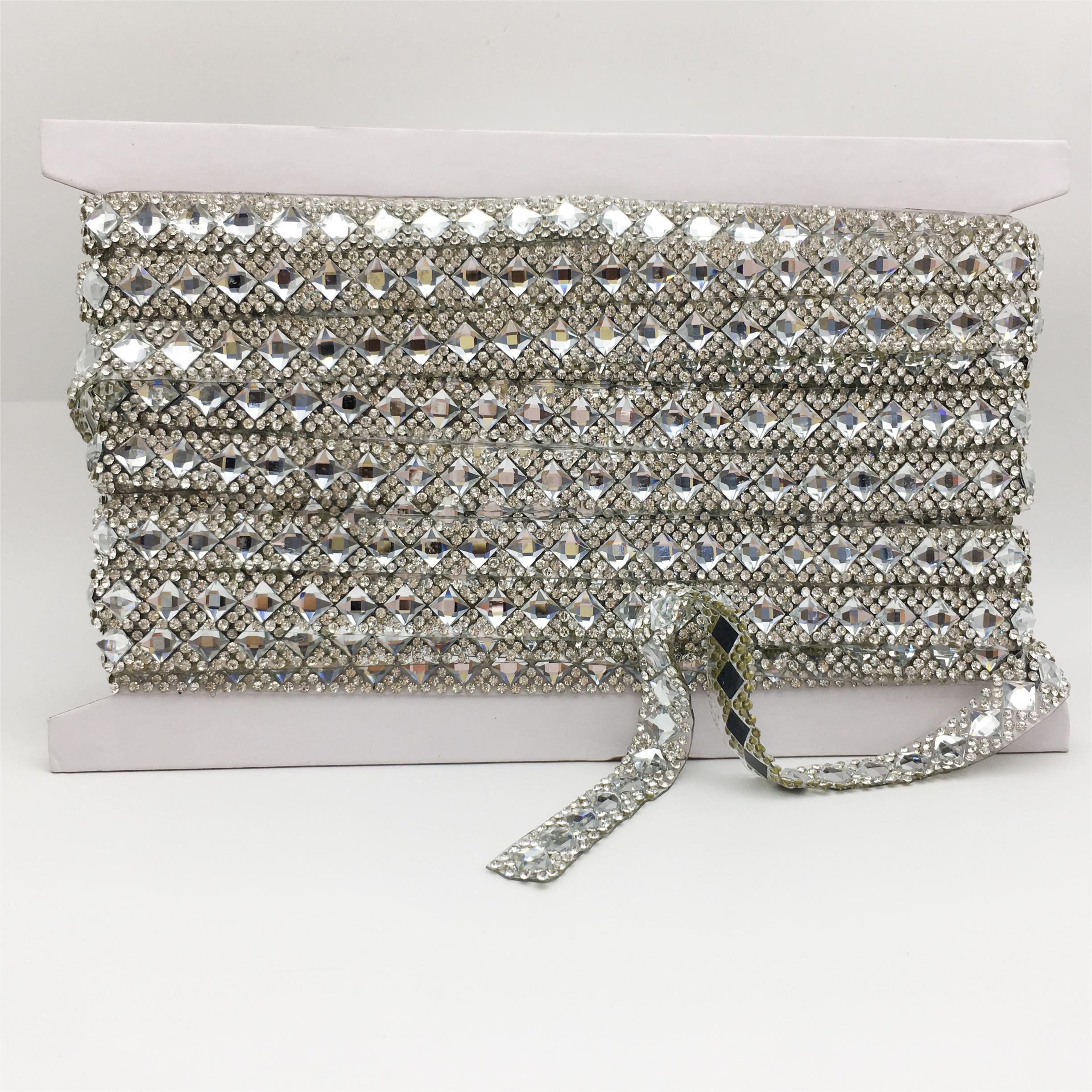 SINRONG Square crystal diamond decorative strip is fashionable and versatile for shoes bags clothing Hotfix Rhinestone Trim