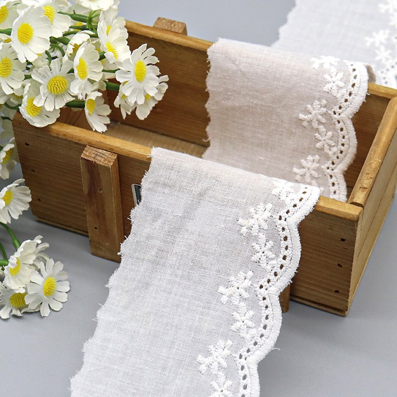 Best selling OEM floral bridal lace trim 100% cotton border lace trim for Decoration