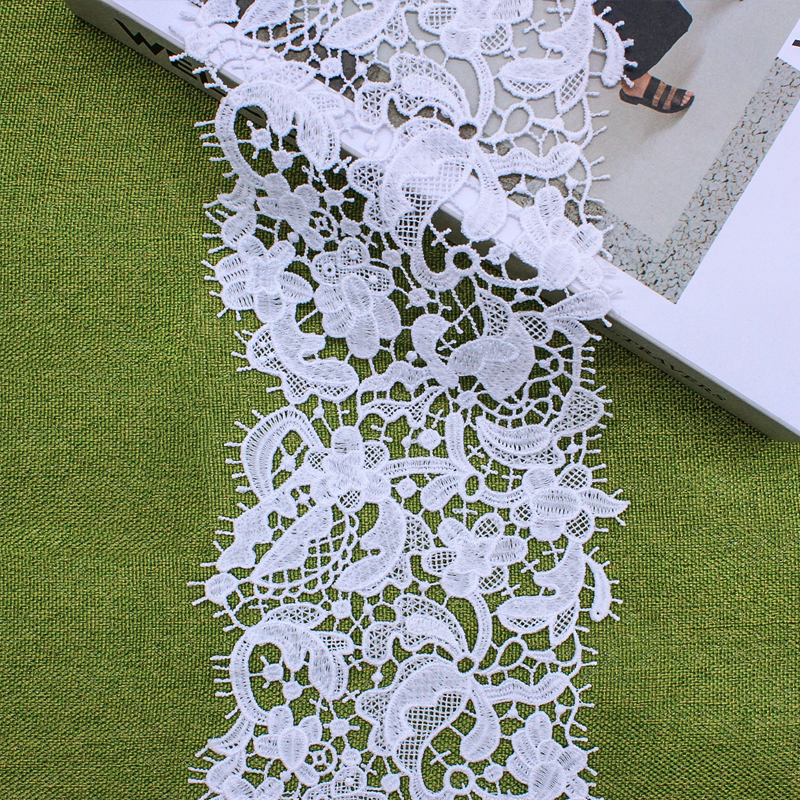 High Quality White Milk Silk Embroidered Lace Trim for Women's Wedding Dress & Tablecloth for Sewing Accessories