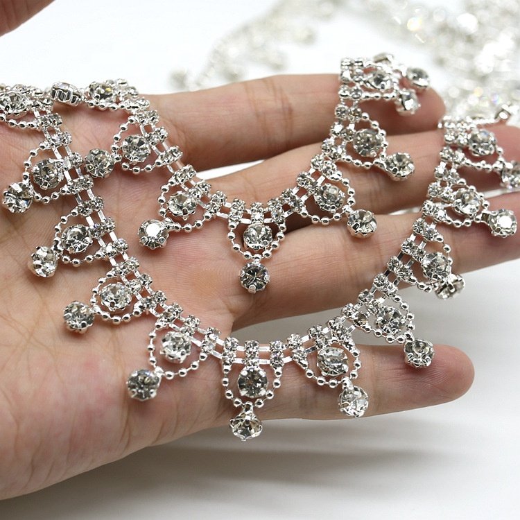 Wholesale Shiny fringe rhinestone tassel trim for clothes shoes pants decorative