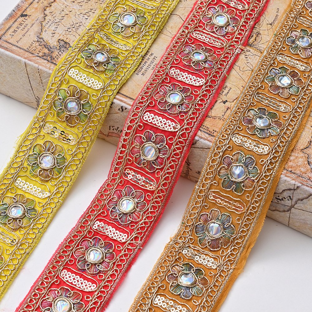 Factory Supply Classical Rope Thread Traditional Embroidery Lace Trim Flower Gold Silver Trim