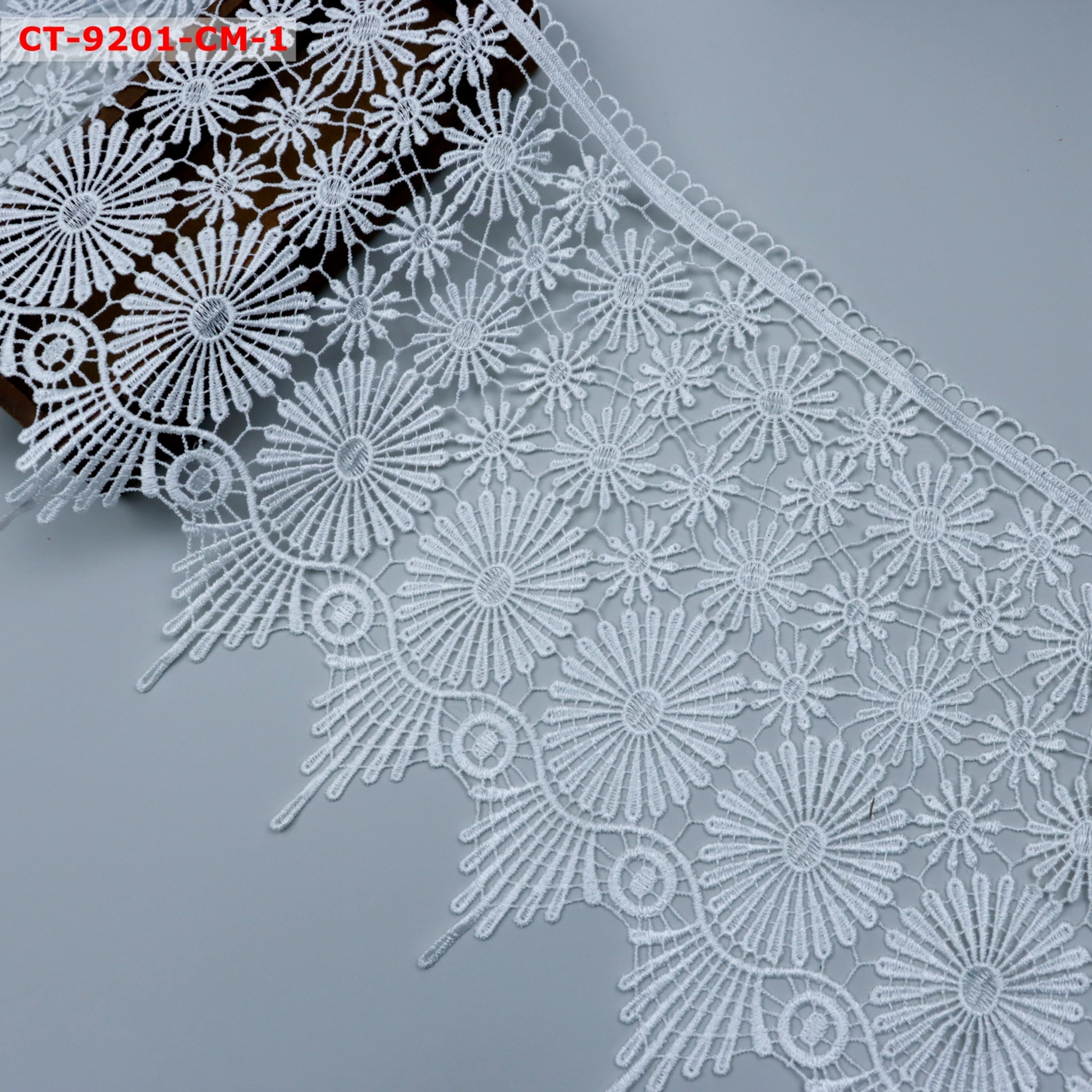 Wholesale OEM 25cm Embroidered Lace Trim Cotton and Polyester Guipure Milk Yarn Ribete de Encaje for Decoration