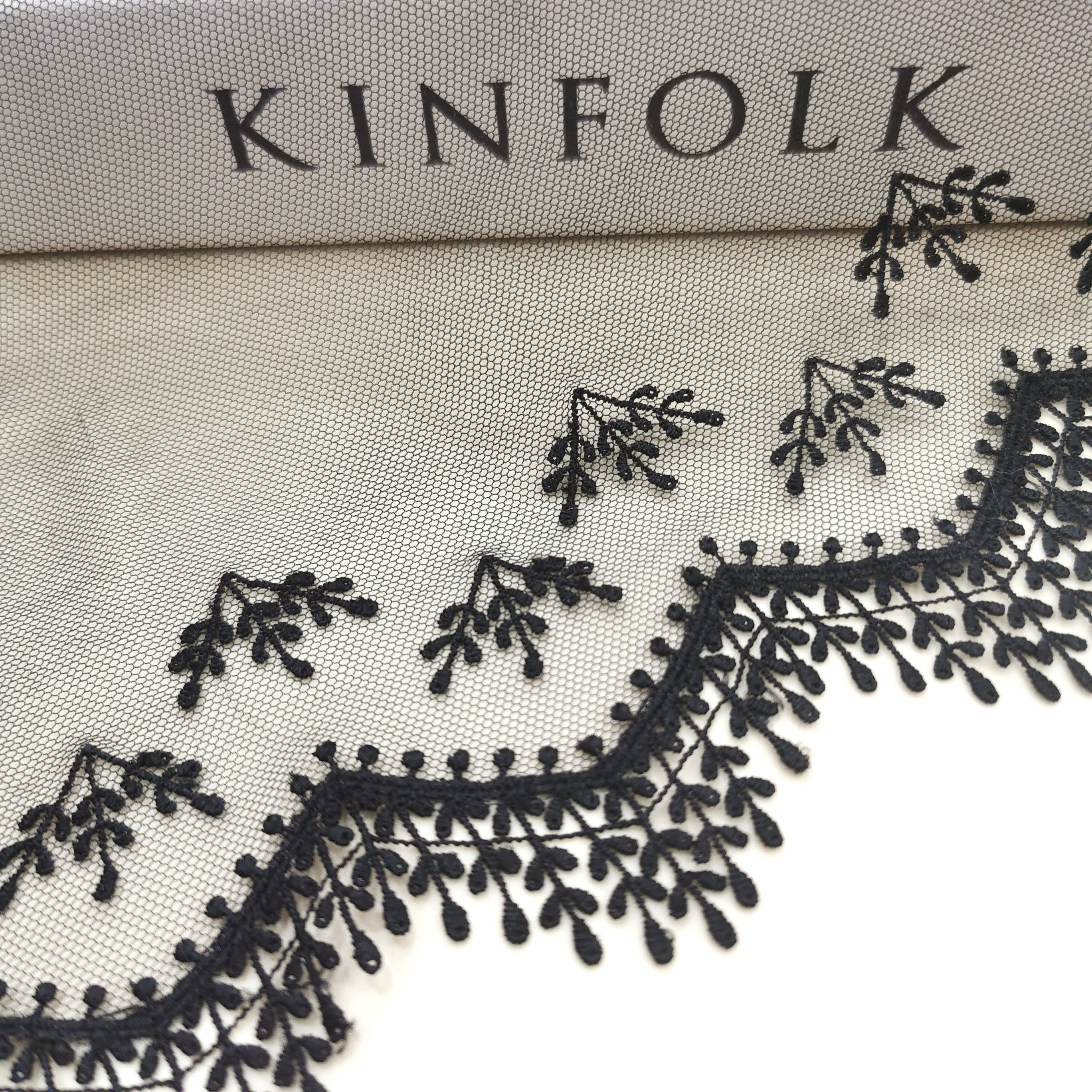 Wholesale Factory chantilly Garment Underwear accessories Shiny Embroidery Tulle Lace Trim Mesh Lace trim