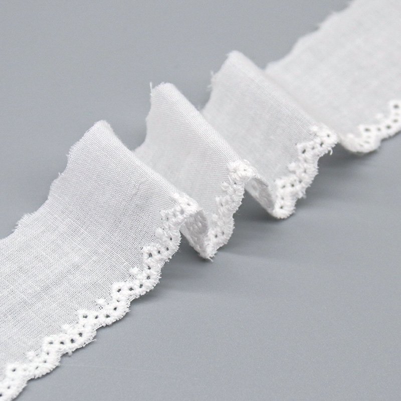 Top quality pure cotton white cotton lace trim low price 3cm eyelet lace trim for dress garment