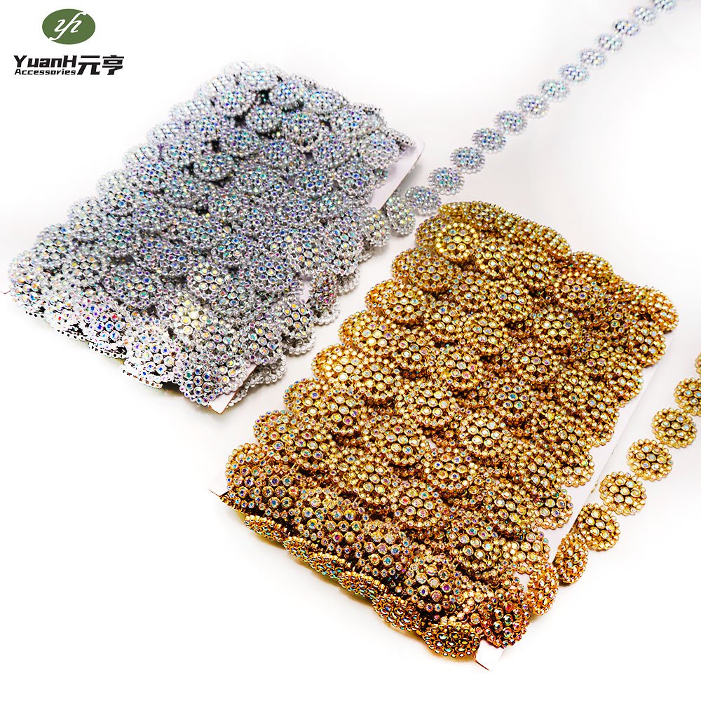 Customizable luxury rhinestone chain handmade gold plastic banding round flatback trim for DIY clothing