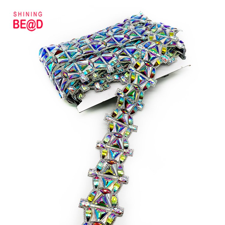 2024 China factory wholesale Dressing Decorative Crystal Rhinestones Hot Fix Rhinestone Appliques Trims