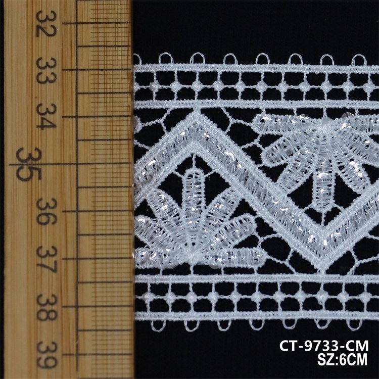 New flower lace trim with sequins and beads for wedding dress accessories water-soluble embroidery lace trim white