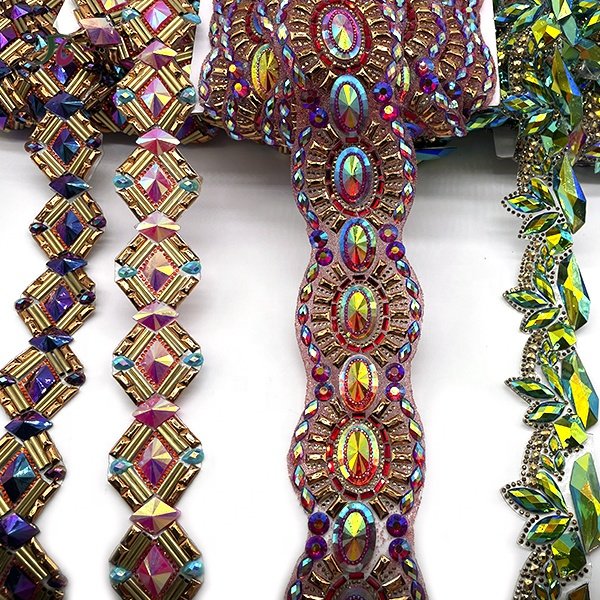 Wholesale 6.7cm Iron On Tape Diamond Hot Fix Rhinestone Trim Mesh Bridal Applique Trim For Wedding Dress Decoration