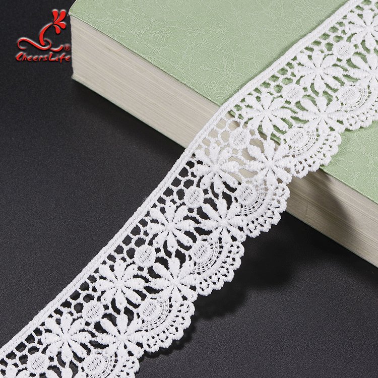 15 Yards 4.2Cm White Flower Floral Scallop Edge Water Soluble Chemical Polyester Guipure Tulle Crochet Lace Trim RIbbon Border