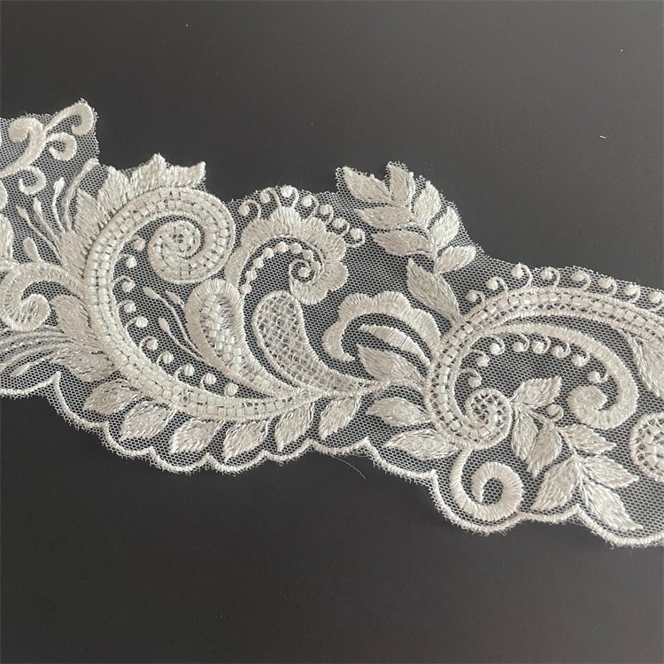 Factory Wholesale 11cm Beaded Sew On Vintage Lace Trim Embroidered