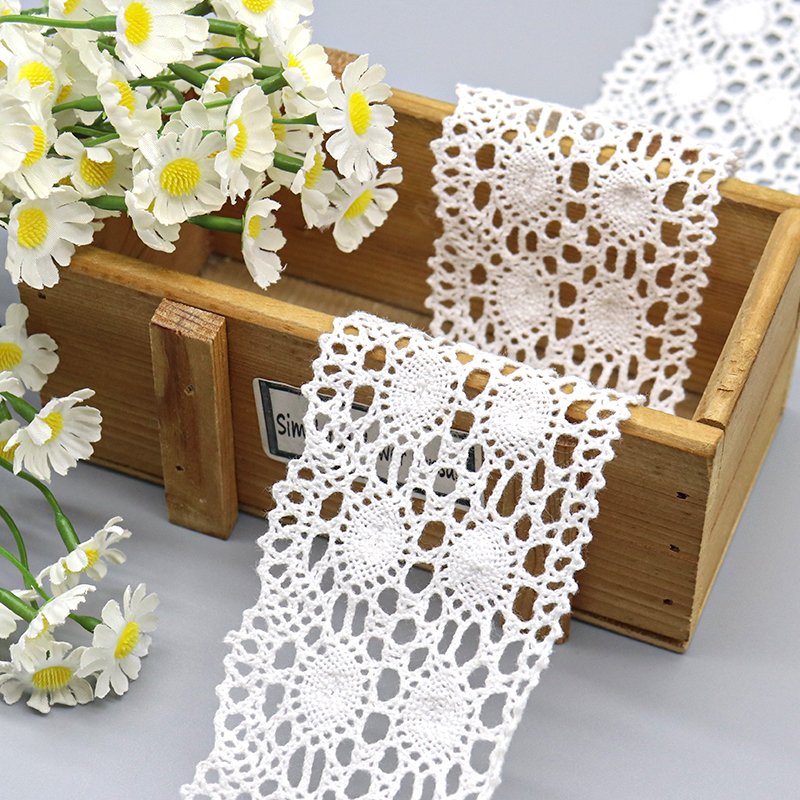 Factory wholesale 6.2cm 100% cotton border lace trim eyelet crochet lace trim for clothing decoration