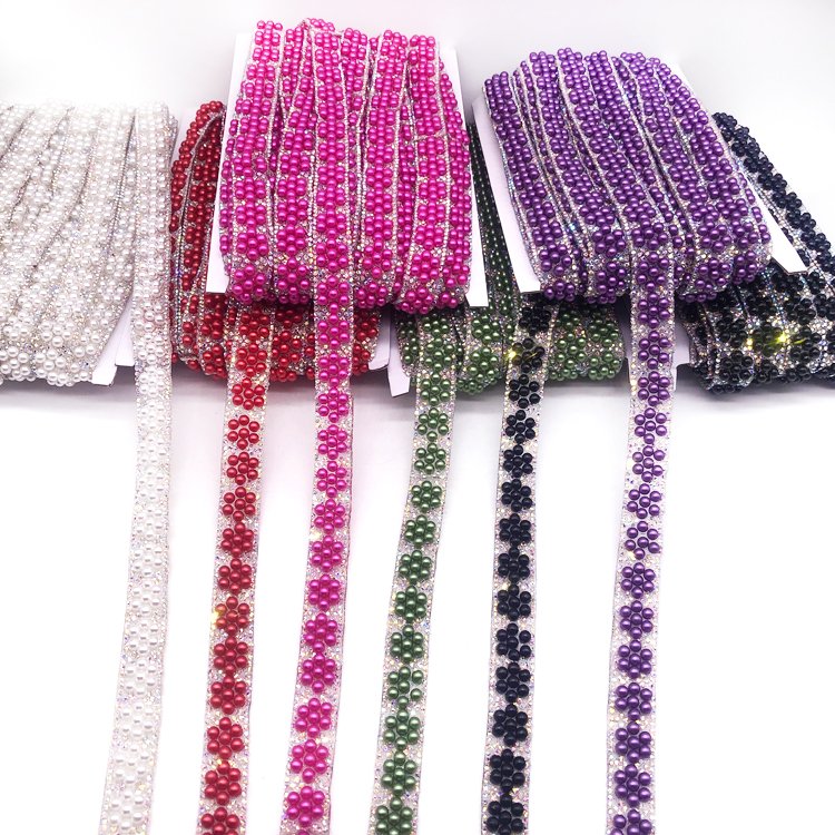 New designs 2025 gel-back rhinestone pearl design trim in Fuchsia color for dress collocation crafting