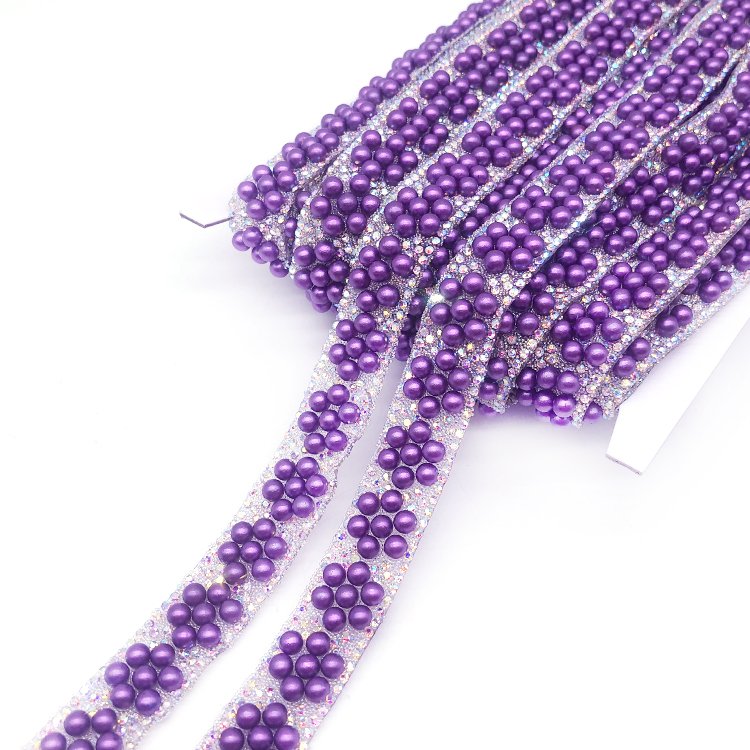 New designs 2025 gel-back rhinestone pearl design trim in Fuchsia color for dress collocation crafting