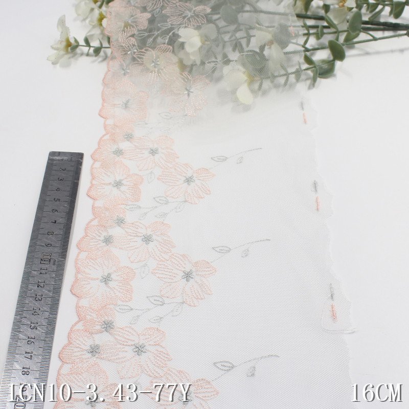 wholesale beautiful flower mesh textile fabric white embroidery tulle lace trim for women