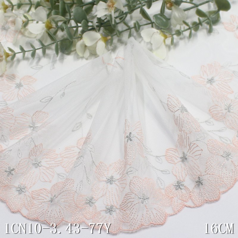wholesale beautiful flower mesh textile fabric white embroidery tulle lace trim for women