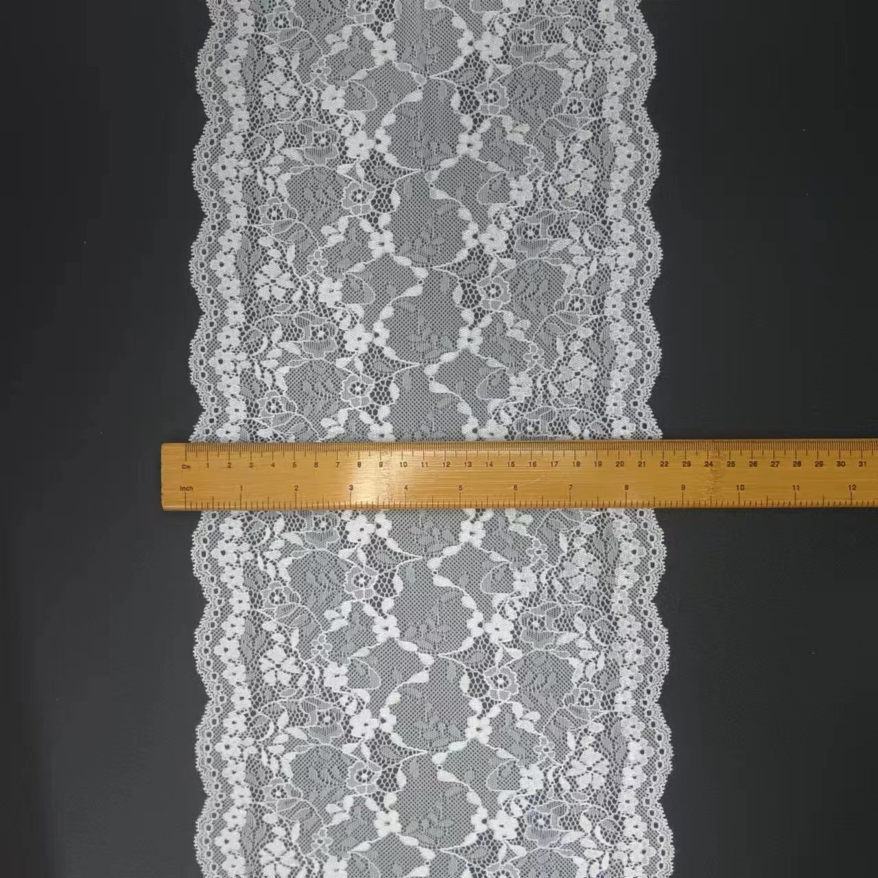 22 cm Nylon Spandex Lace Trim Elegant French Lace Fabric Voile Durable White Knitted Elastic Floral Pattern for Women's Bra