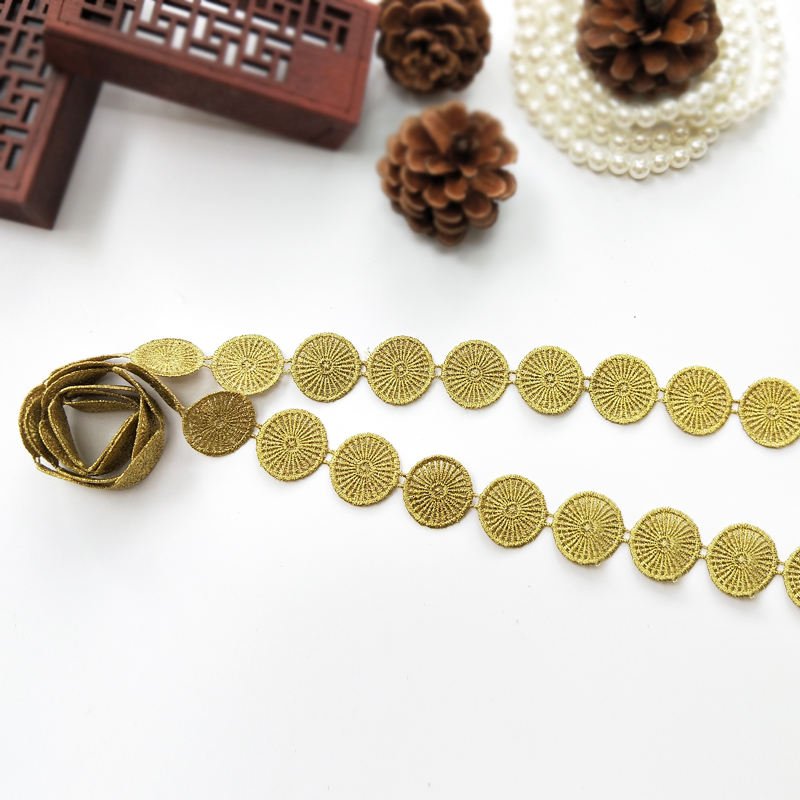 A New round gold coin metal lace trim neckchain clothing lace decorative ribbon J02