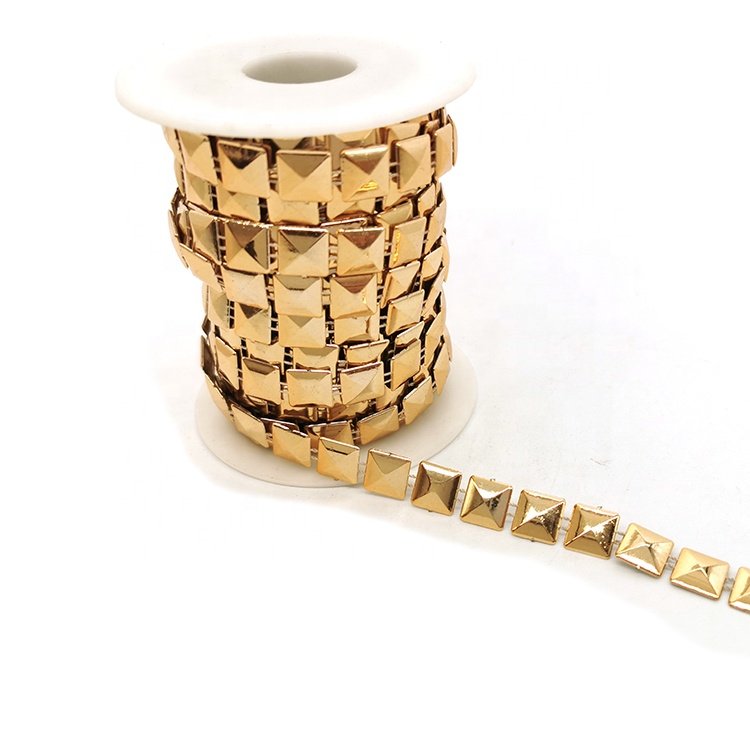 Polypropylene Trimming Roll Rhinestone Sequins Ribbon Cup Chain Gold Pyramid Shape Plastic Shoes Customized Silver Trimmings