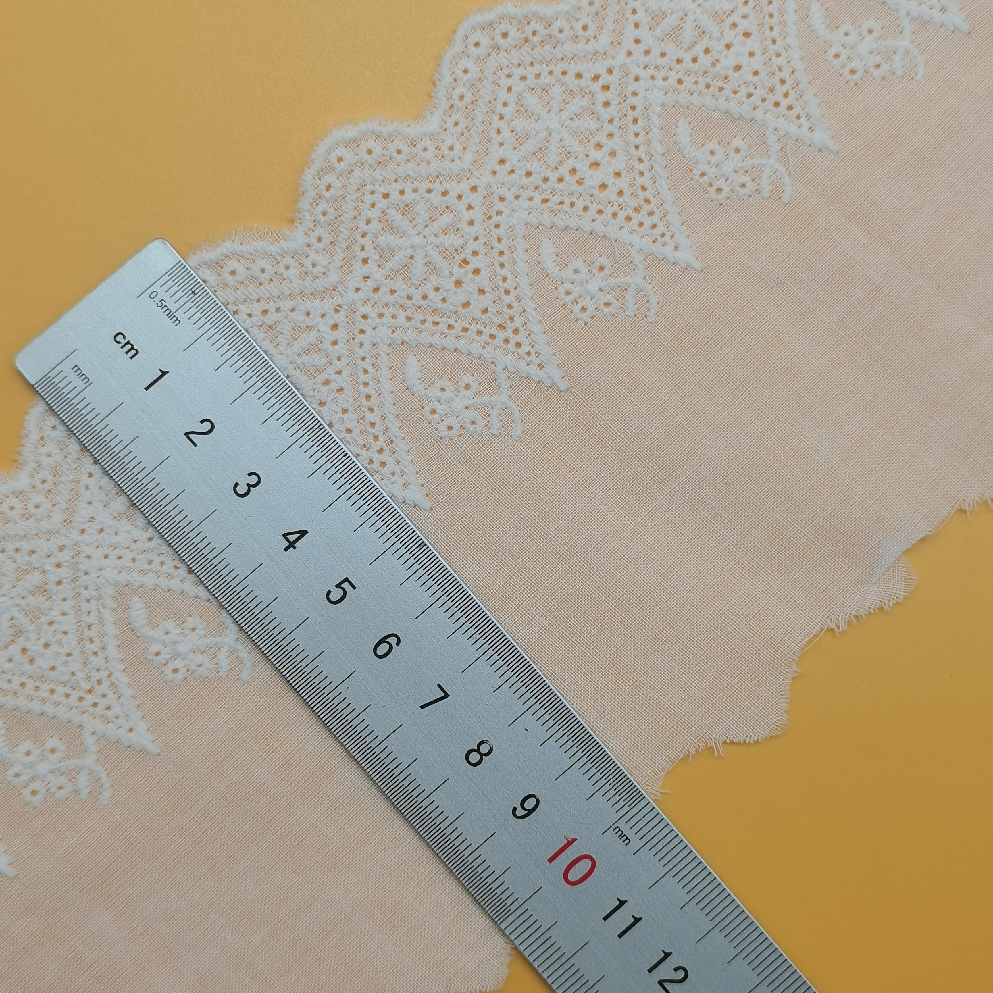 Manufacturer Wholesale White Floral Eyelet Embroidery 100% Cotton milk silk Bridal Lace Trimmings