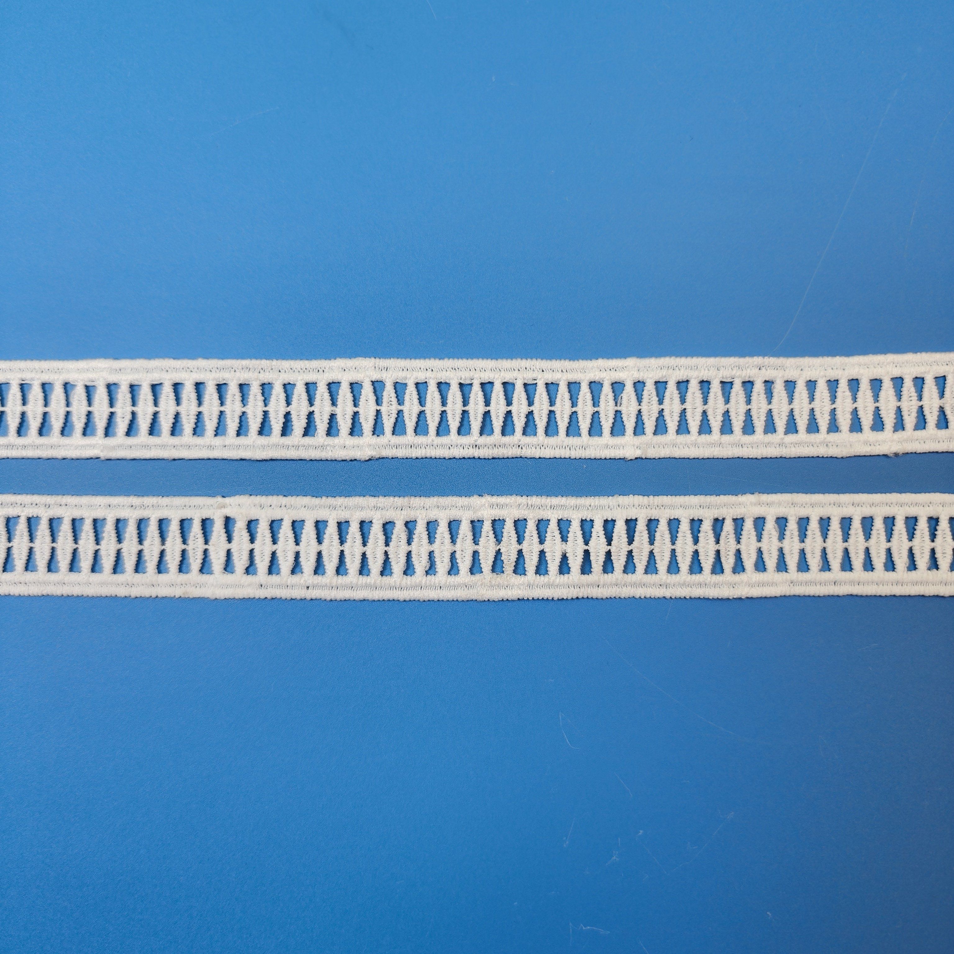 Hot Sale French Flower Trim Border Trimming Water Soluble Lace Trim