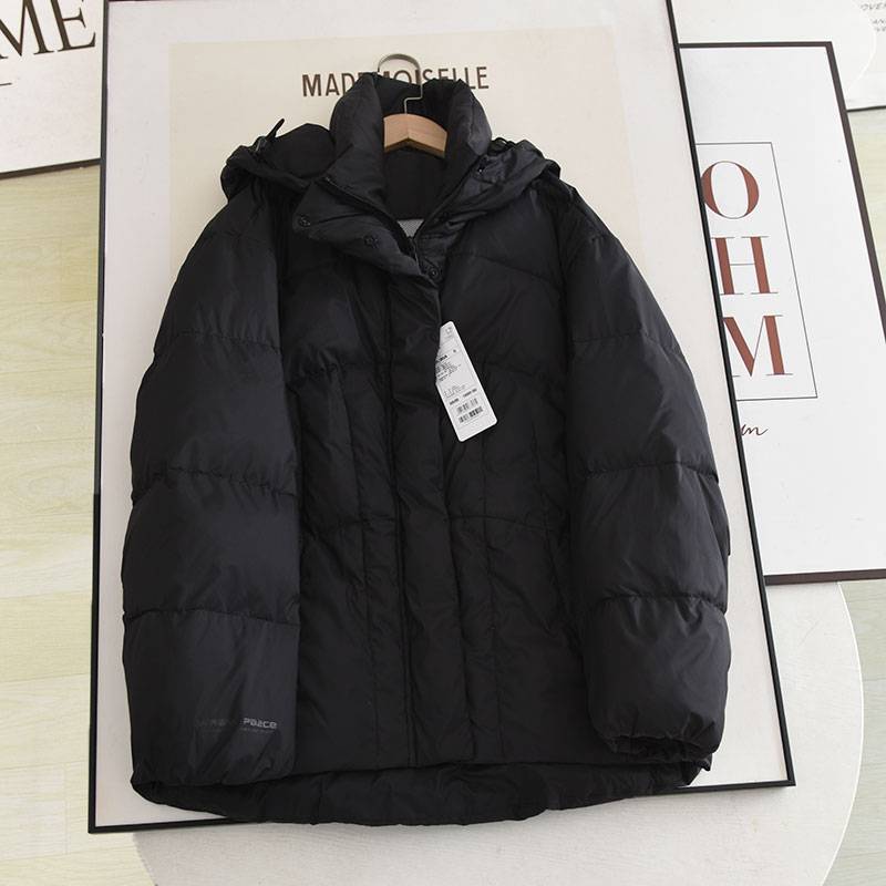Small light and warm hooded puff down jacket