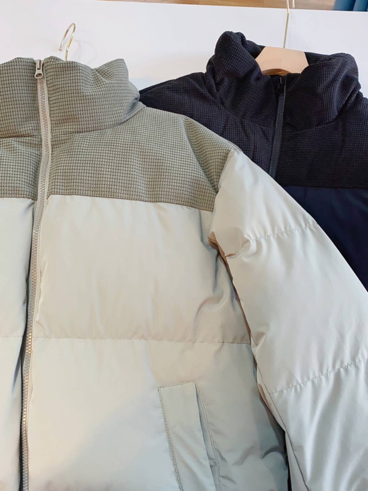 Advanced sense of conventional collar male goose down jacket down jacket