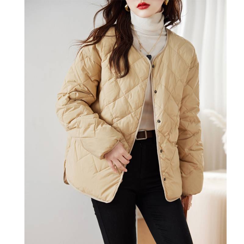 Japanese export women's big -name cutting tail single genuine discount 95 white goose velvet round neck down jacket outer jacket female