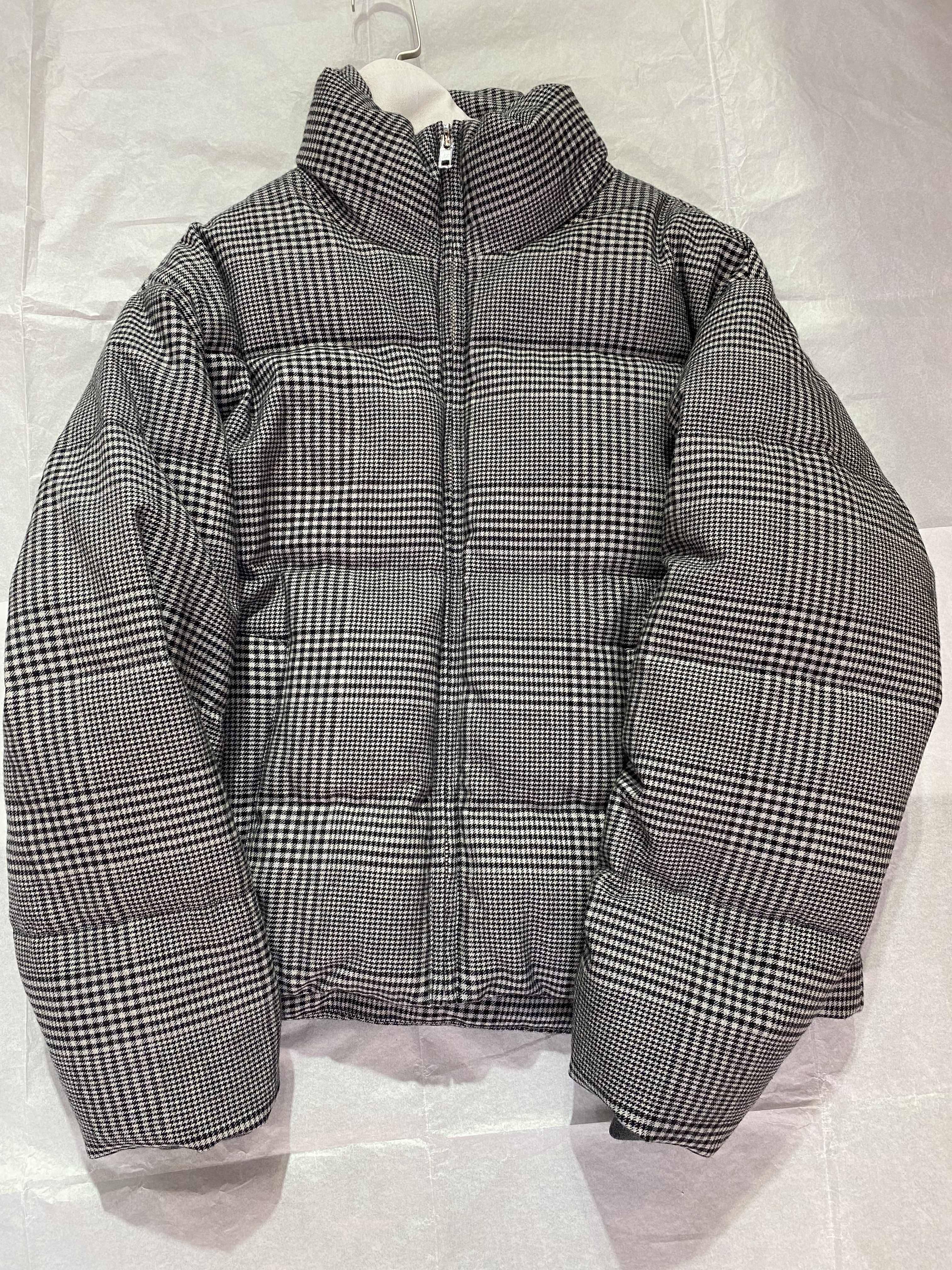 23 Autumn and winter new custom black gray lattice fine imitation pure cashmere white goose stand -up collar down jacket good version