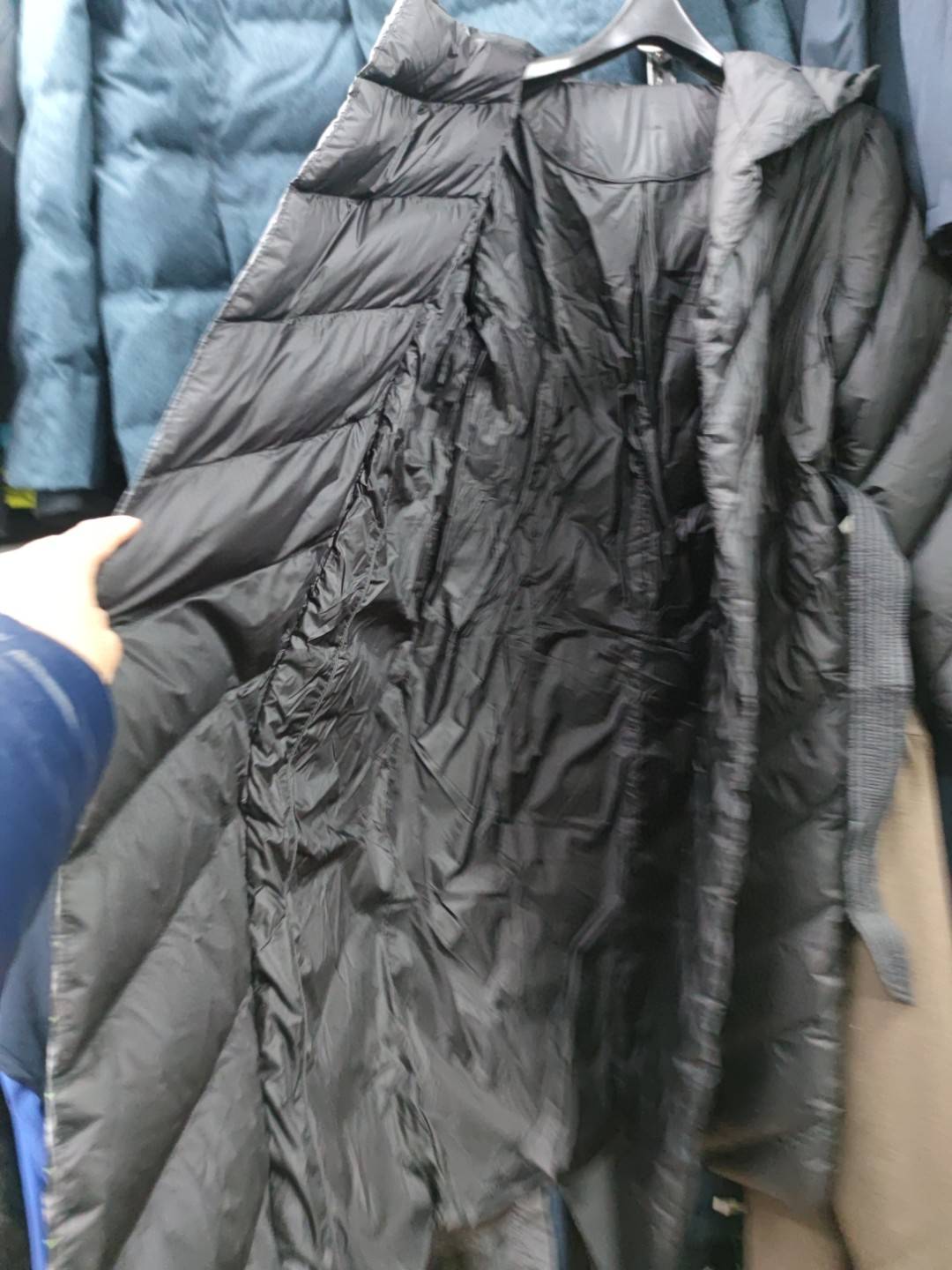 Foreign Single Lady Middle Long down jacket 90 is not running with a good waistband!