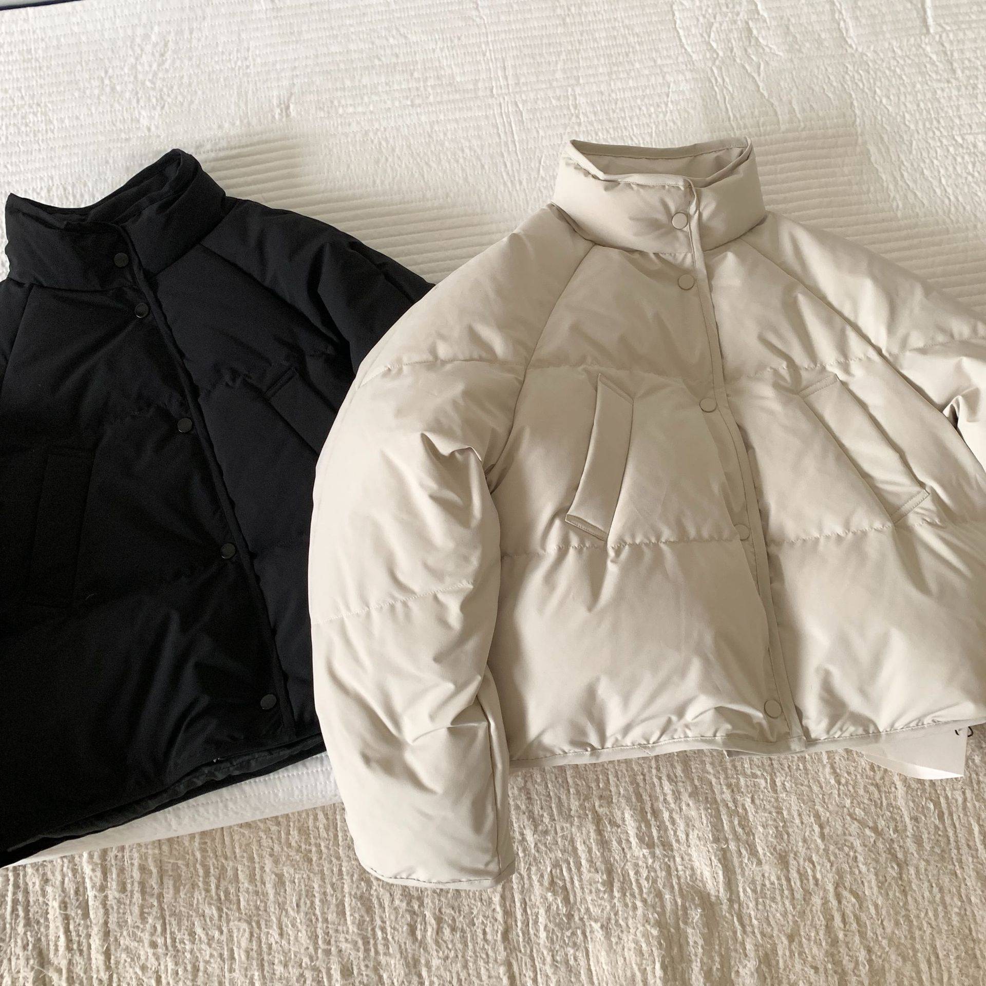 Locked Shoulder Link 90 White Goose Velvet down jacket