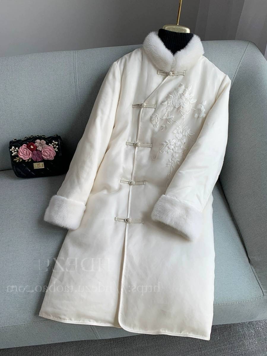 Guofeng silk, light luxury down fur jacket medium long model