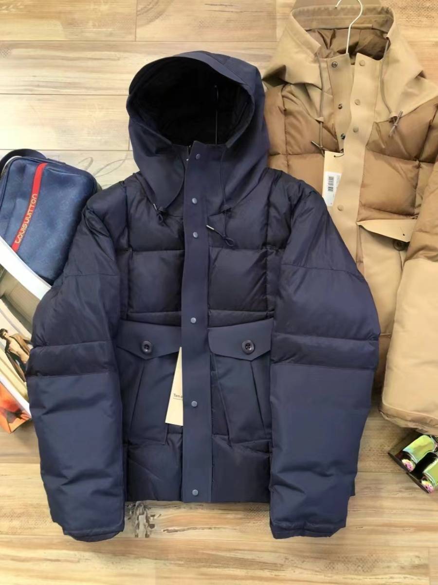 White duck down, cold resistance, windproof, fluffy, warm and warm multiplayer city function men's hooded down jacket